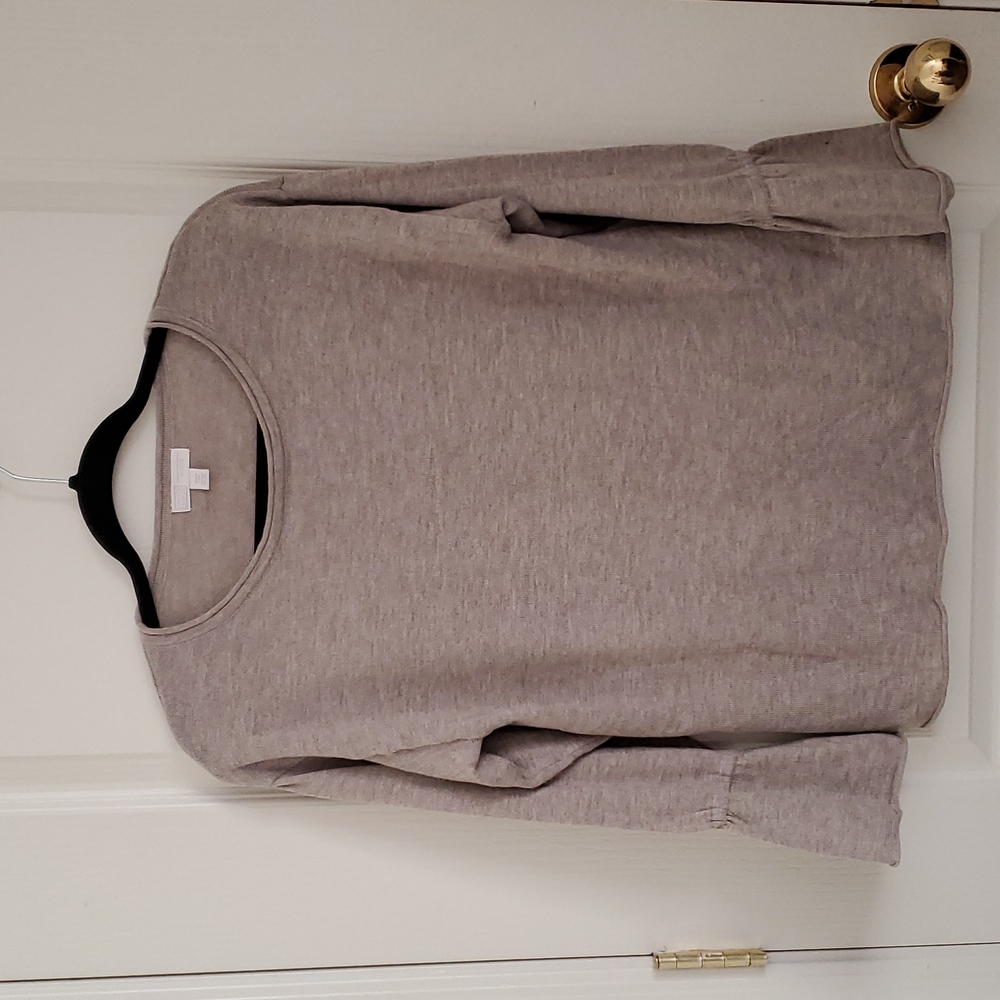 Tan bell sleeve sweater size petite M